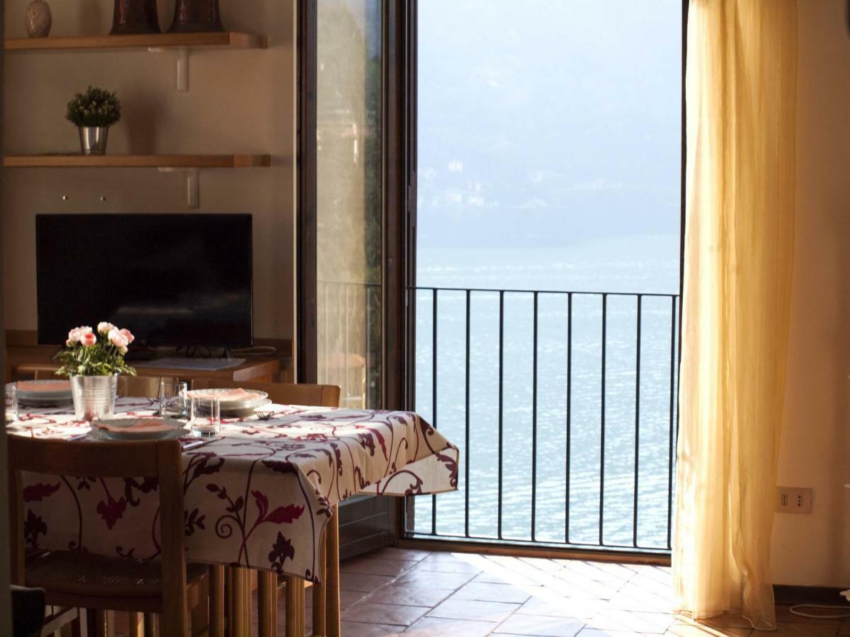 Casa Marina - Appartamento Nel Residence Di Nesso Dış mekan fotoğraf